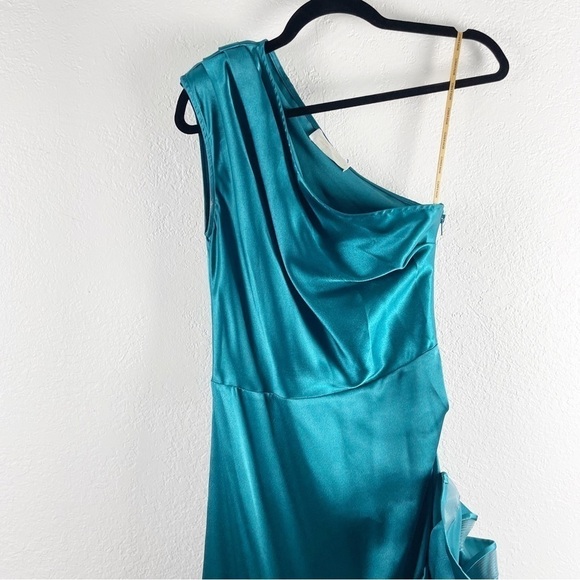 Bronx and Banco Monica Ruffle Asymmetrical Gown in Blue Formal Black Tie Dress - Picture 3 of 12